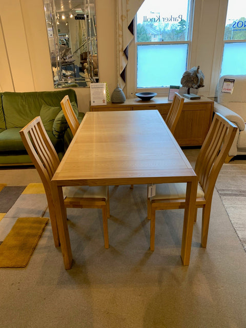 Ercol Bosco Medium Extending Dining Table & 4 Chairs - BLACK FRIDAY SPECIAL OFFER READY FOR QUICK DELIVERY