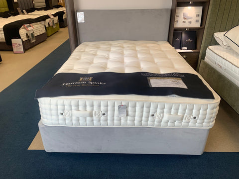 Harrison St Lucia 17250 Kingsize 2+2 Drawer Platform Top Divan Set with Orient Strut Headboard -  READY FOR QUICK DELIVERY